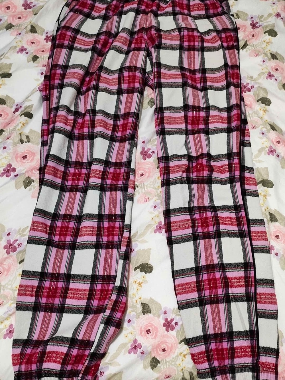 PINK Victoria's Secret Sweatpants And VS Joggers - Picture 2 of 3